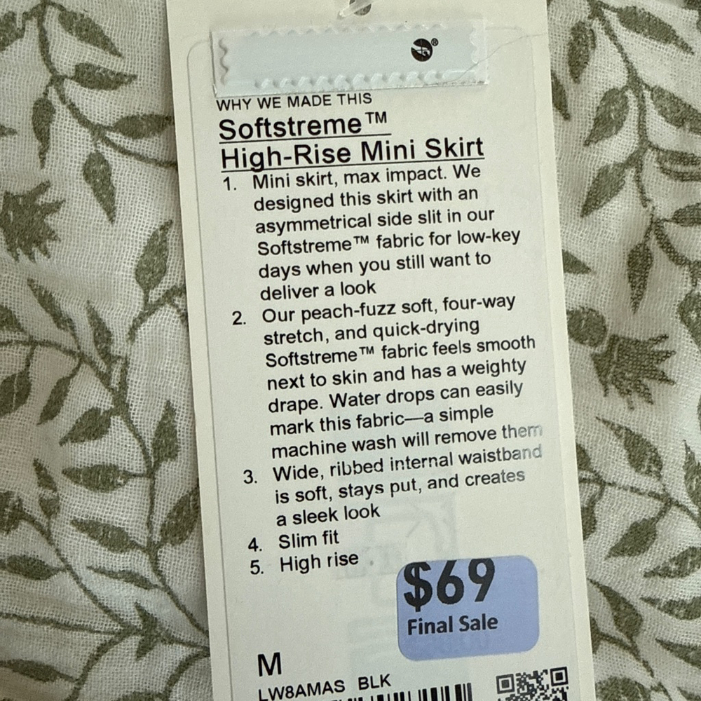 Women's Lululemon Gray Softstreme High-Rise Mini Skirt M - Picture 3 of 4